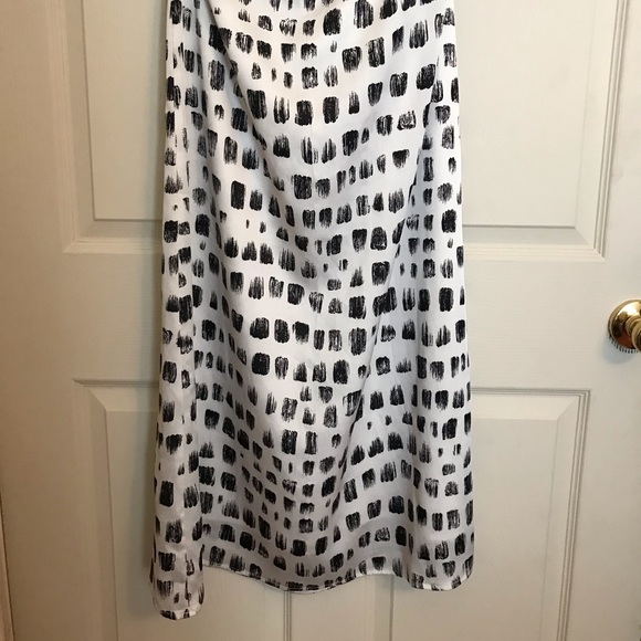 FLOWY SKIRT - Picture 2 of 4